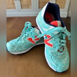 New Balance 574 Classic Arctic Blue Womens Casual Sneakers - Make An Offer!